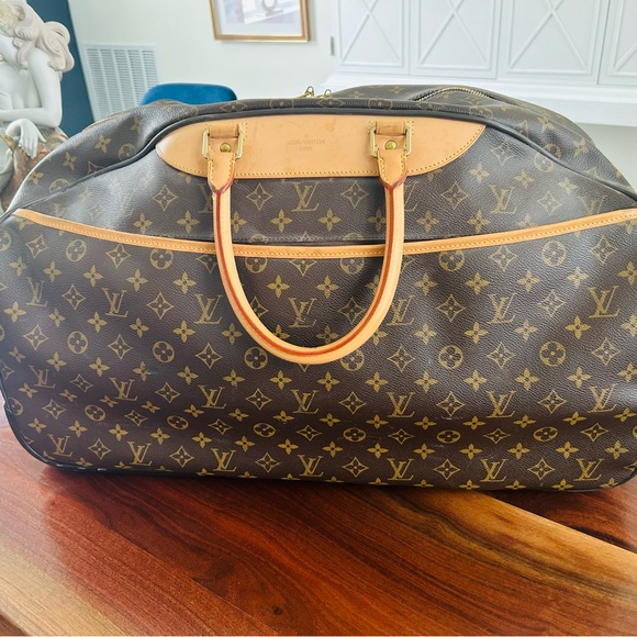 Louis Vuitton Iconic Monogram Eole 60 Duffle Bag on Wheels - Picture 1 of 15